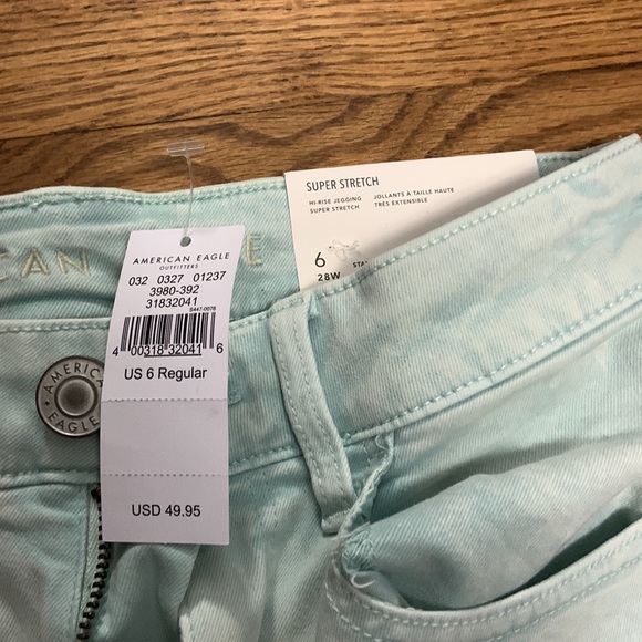 Light blue NEW American eagle hi-rise jeggings! NWT never worn! - Picture 2 of 6